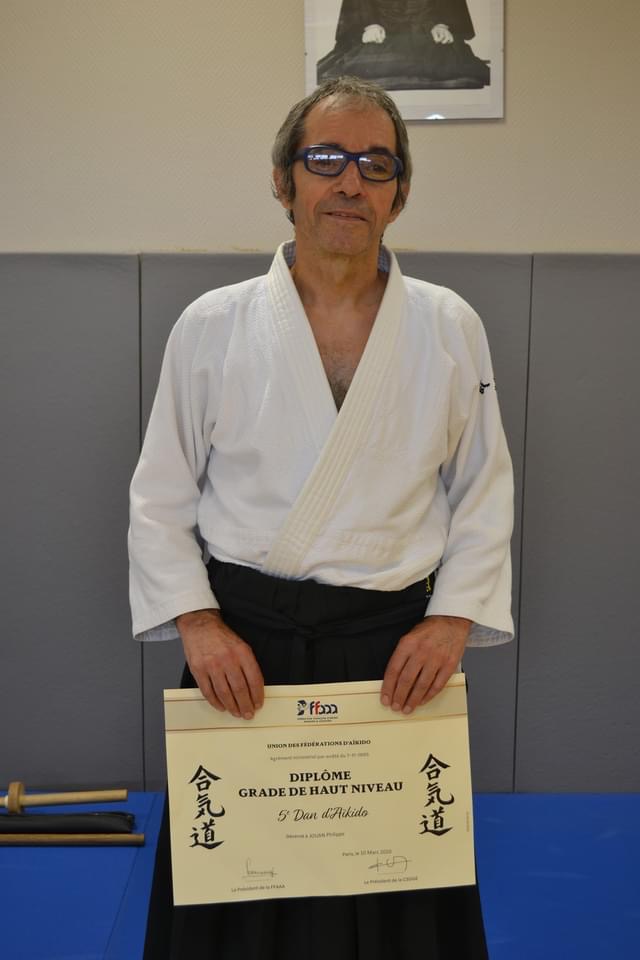 5e dan Philippe Jouan